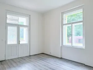 Pronájem bytu 4+1, Praha - Smíchov, Na Doubkové, 120 m2