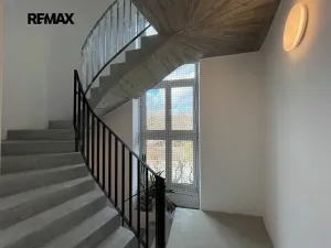 Pronájem bytu 3+kk, Hostivice, Nerudova, 73 m2