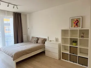 Pronájem bytu 1+kk, Praha - Vysočany, Gerstelova, 35 m2