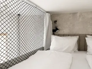 Prodej ubytování, Praha - Karlín, Prvního pluku, 17 m2