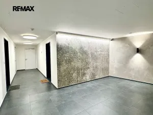 Pronájem bytu 3+kk, Praha - Libeň, Na sypkém, 70 m2