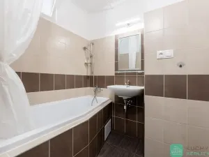 Pronájem bytu 3+1, Teplice, Lužická, 72 m2