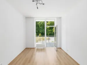 Pronájem bytu 3+kk, Hluboká nad Vltavou, U Parku, 82 m2