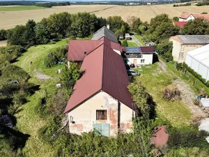 Prodej komerčního pozemku, Střemy, 7651 m2