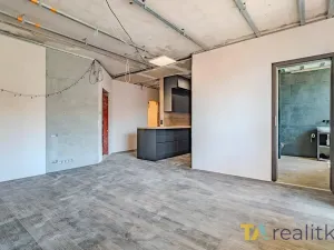 Prodej bytu 4+kk, Třinec, Sosnová, 77 m2