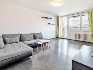 Prodej bytu 3+1, Praha - Žižkov, Ostromečská, 72 m2