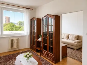 Pronájem bytu 2+kk, Praha - Vokovice, Ke dvoru, 38 m2