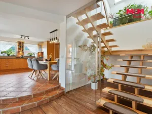Prodej rodinného domu, Chuchelna, 290 m2