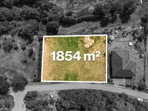 Prodej pozemku, Třebešice, 1854 m2