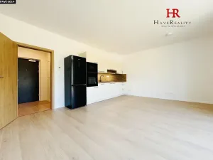 Pronájem bytu 1+kk, Benešov, Suchánkova, 37 m2