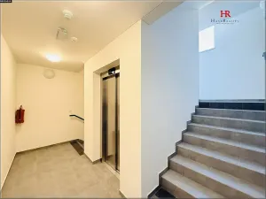 Pronájem bytu 1+kk, Benešov, Suchánkova, 37 m2