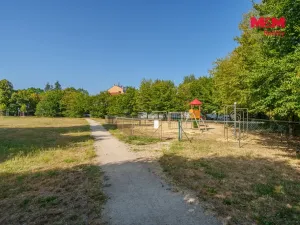 Prodej bytu 2+kk, Karlovy Vary - Stará Role, Jabloňová, 50 m2