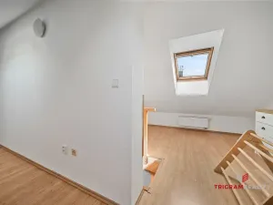Pronájem bytu 3+kk, Hradec Králové - Nový Hradec Králové, Na Hrázce, 105 m2