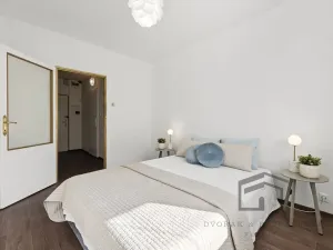 Pronájem bytu 2+kk, Praha - Hostivař, Zápasnická, 39 m2