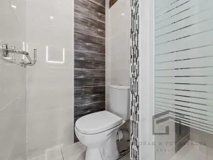 Pronájem bytu 2+kk, Praha - Hostivař, Zápasnická, 39 m2