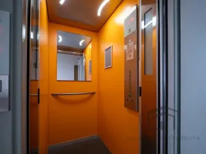 Pronájem bytu 2+kk, Praha - Hostivař, Zápasnická, 39 m2