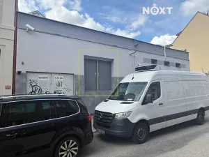 Pronájem obchodního prostoru, Tábor, 9. května, 140 m2
