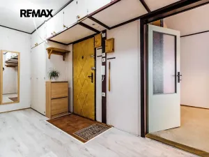 Pronájem bytu 3+kk, Praha - Letňany, Malkovského, 66 m2
