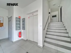 Pronájem bytu 3+kk, Nymburk, V Kolonii, 68 m2