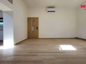 Pronájem bytu 2+kk, Olomouc, Švédská, 80 m2