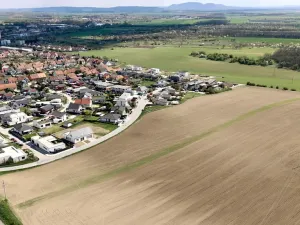 Prodej pozemku pro bydlení, Hrušovany u Brna, Pod Střediskem, 1062 m2