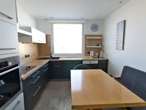 Prodej bytu 3+1, Plzeň, Heyrovského, 76 m2