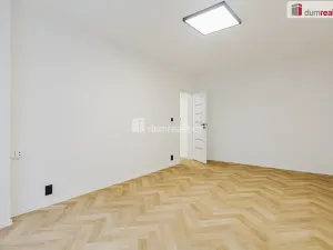 Prodej bytu 2+1, Sokolov, Mánesova, 61 m2