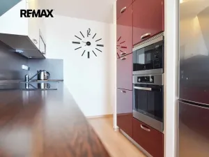 Prodej bytu 3+kk, Praha - Řepy, Mrkvičkova, 71 m2