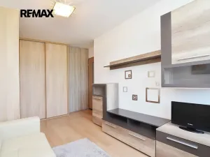 Prodej bytu 3+kk, Praha - Řepy, Mrkvičkova, 71 m2