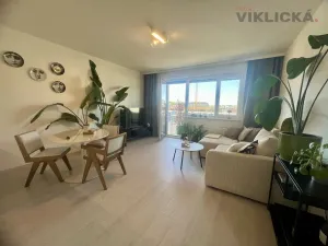 Pronájem bytu 2+kk, Praha - Kbely, Sedlářova, 54 m2