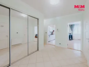 Prodej bytu 3+1, Praha - Dejvice, Mydlářka, 105 m2