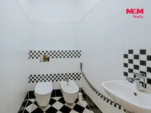 Prodej bytu 3+1, Praha - Dejvice, Mydlářka, 105 m2
