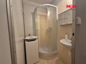 Prodej bytu 2+kk, Králův Dvůr, Nad Stadionem, 40 m2
