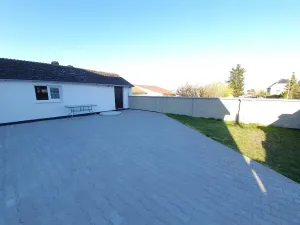 Pronájem bytu 3+1, Praha - Ďáblice, U chaloupek, 100 m2