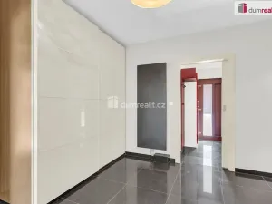 Prodej rodinného domu, Říčany, Strmá, 160 m2