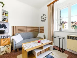 Pronájem bytu 2+kk, Praha - Vršovice, Vršovická, 49 m2