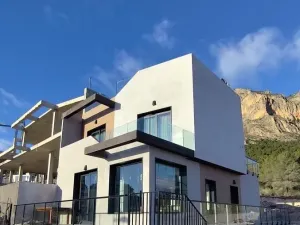 Prodej rodinného domu, Polop, Alicante, Španělsko, 120 m2