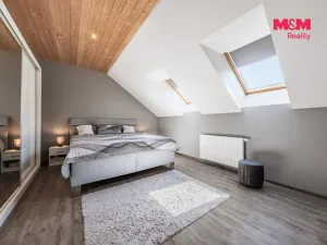 Prodej rodinného domu, Komárov, Sokolovická, 200 m2