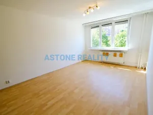 Pronájem bytu 3+kk, Praha - Kamýk, Papírníkova, 66 m2