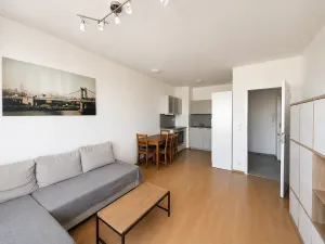 Pronájem bytu 2+kk, Praha - Hloubětín, Waltariho, 50 m2