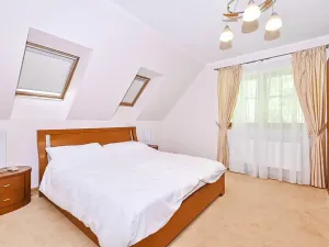 Prodej rodinného domu, Karlovy Vary, Slovenská, 147 m2