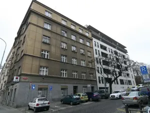 Pronájem obchodního prostoru, Praha - Žižkov, Hájkova, 60 m2