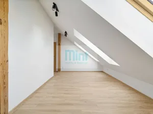 Prodej bytu 3+kk, Ostrava, Vrázova, 123 m2
