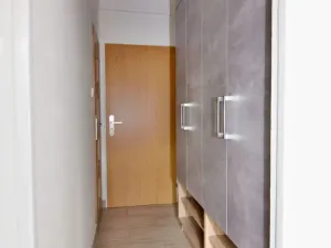 Pronájem bytu 1+1, Děčín - Děčín III-Staré Město, Rakovnická, 36 m2