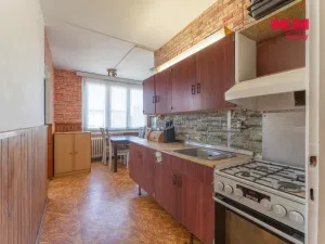 Prodej bytu 3+1, Toužim, Sídliště, 84 m2