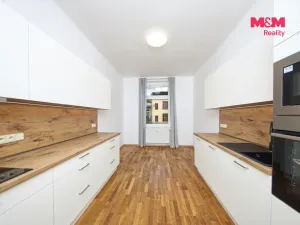 Pronájem bytu 3+1, Praha - Vinohrady, Vinohradská, 119 m2