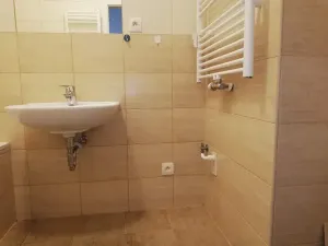 Pronájem bytu 1+1, Praha - Smíchov, Podbělohorská, 34 m2