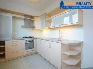 Prodej bytu 3+1, Beroun, Košťálkova, 71 m2