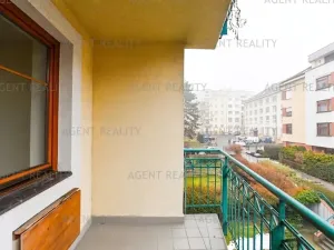 Pronájem bytu 2+kk, Praha - Břevnov, Slavníkova, 57 m2