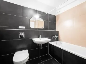 Pronájem bytu 3+kk, Praha, Na Petynce, 91 m2